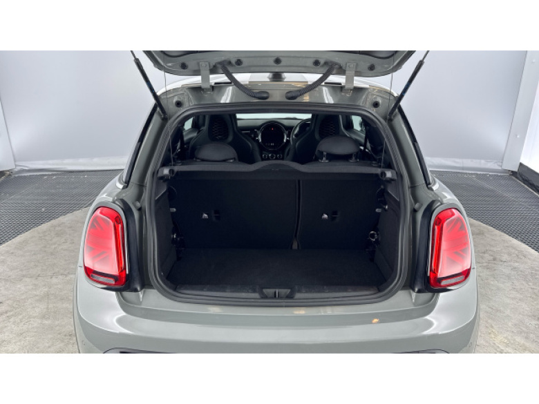 MINI Hatchback 1.5 Cooper Sport 3dr Petrol Hatchback